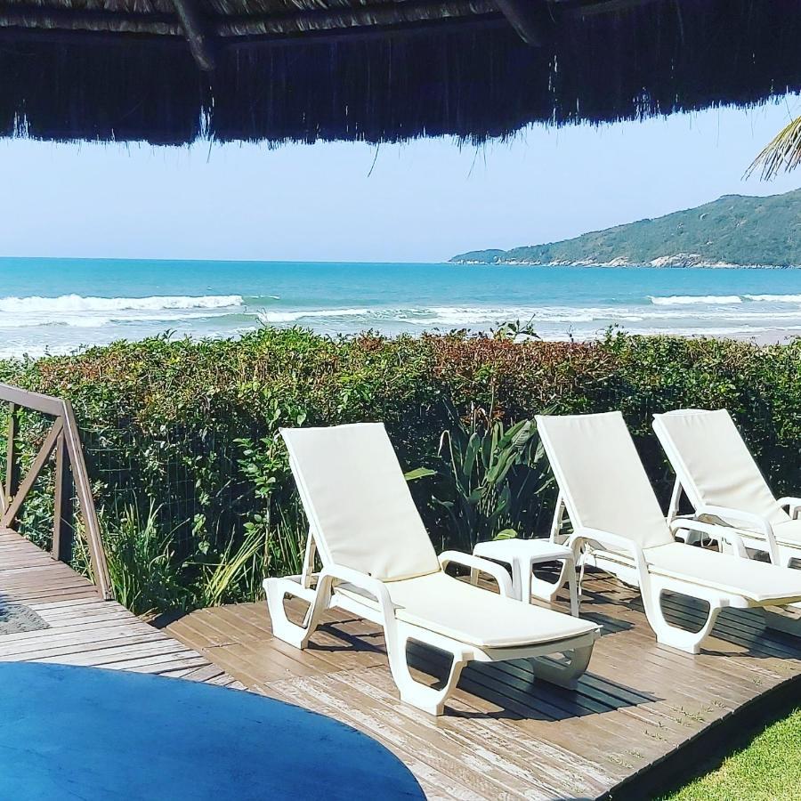 Olhos Verdes Guest House Bombinhas Bagian luar foto