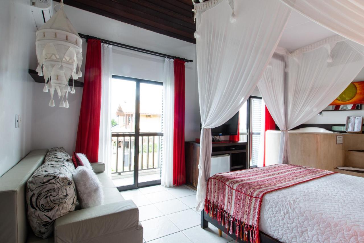 Olhos Verdes Guest House Bombinhas Bagian luar foto